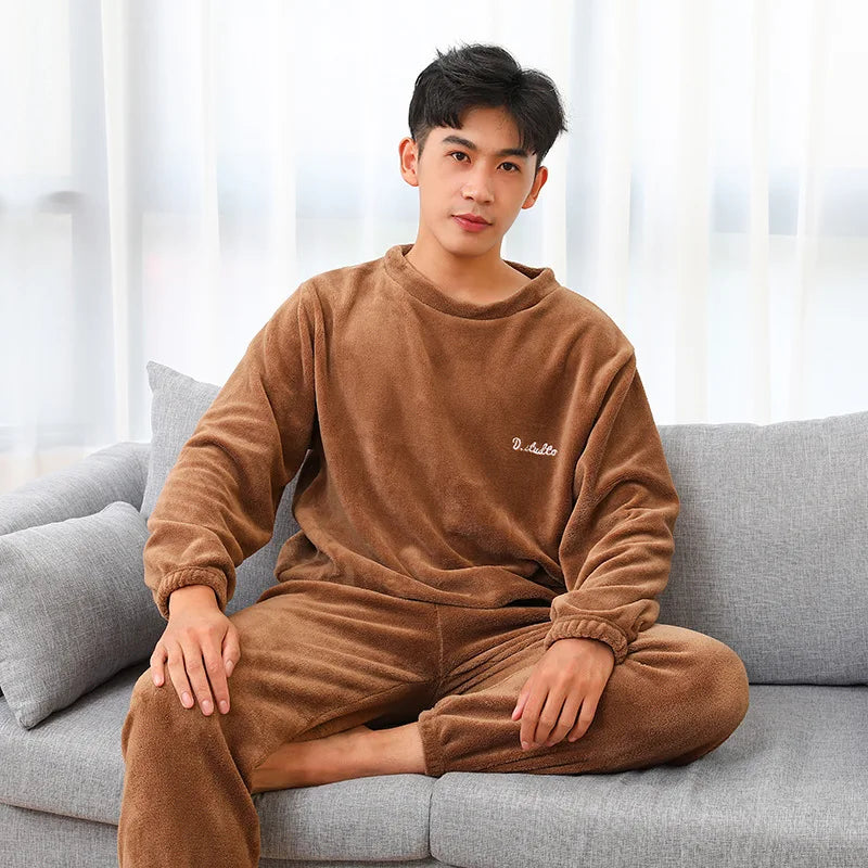 Pijama masculino grosso e quente de veludo coral