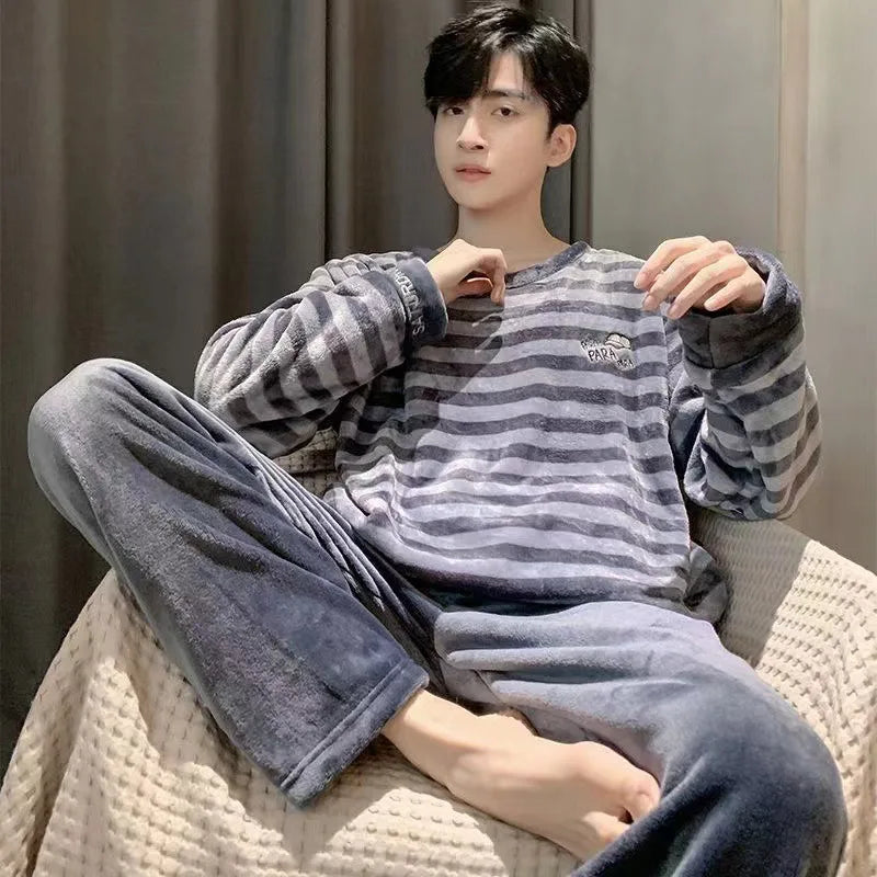 Pijama de flanela de inverno masculino, versão coreana do listrado acolchoado