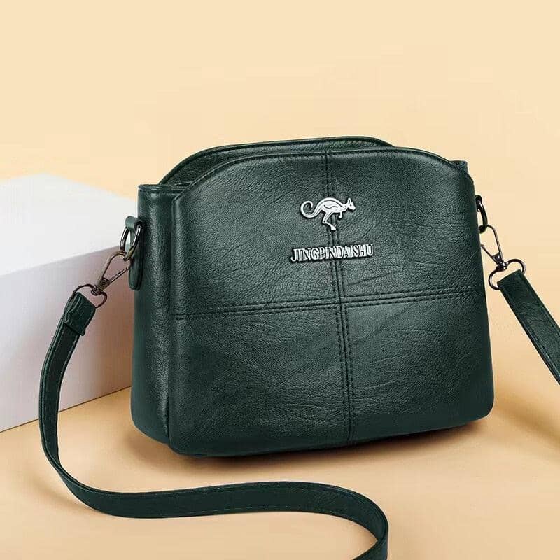 Bolsa Bally Primeira Linha com Couro Genuíno